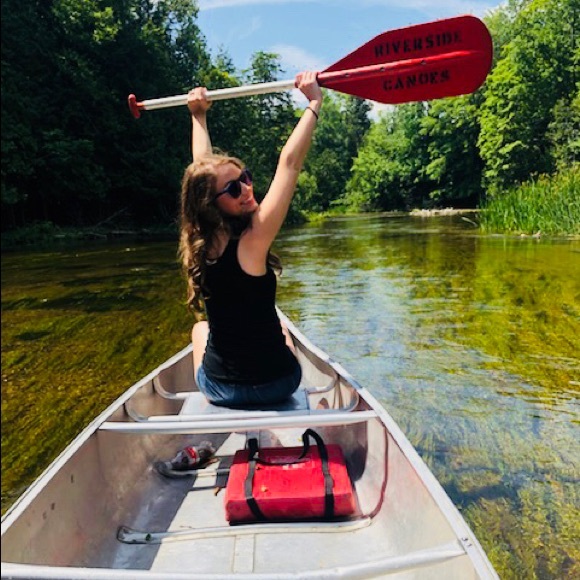 Meet your Posher, Kate - Picture 4 of 5